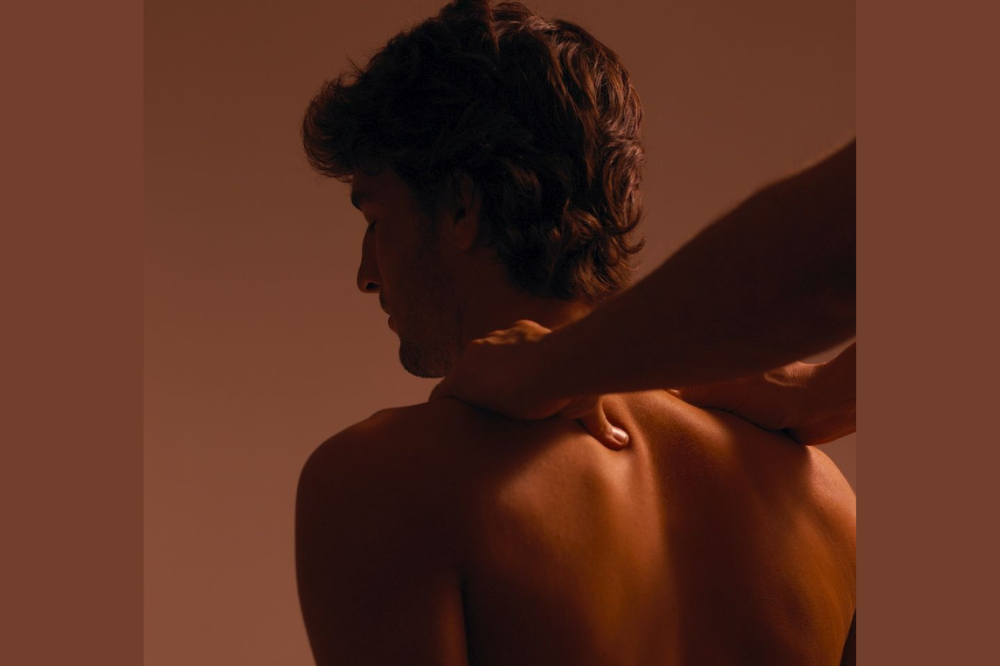 Neck & Shoulder Massage